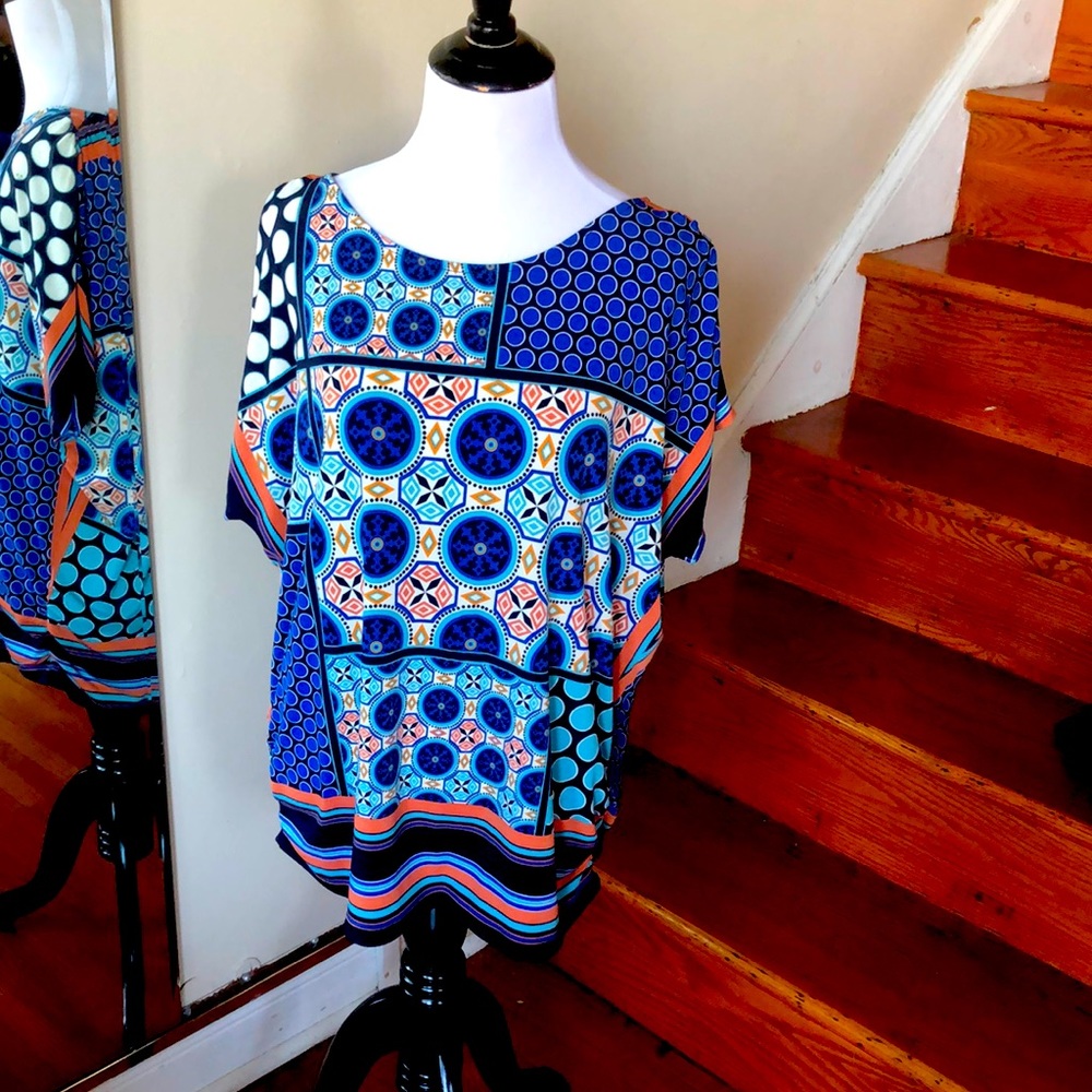Chico’s geometric print top sz 2